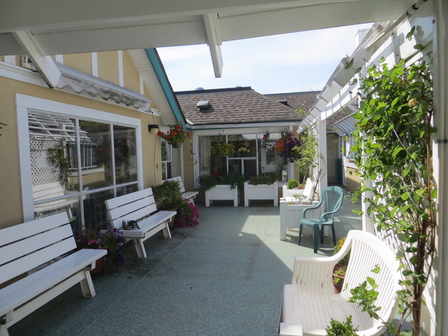The lovely special care deck area is easily accessed throughout the day